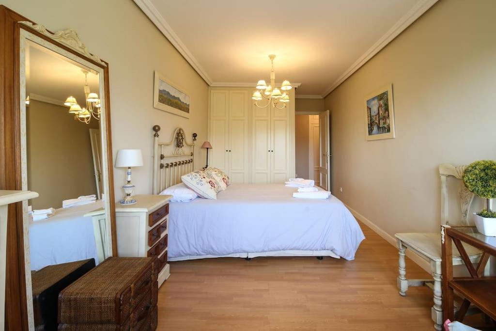 Apartamento Frente Al Sardinero Сантандер Екстериор снимка